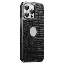 Étui magnétique en cuir de vache véritable pour iPhone 15 Pro avec texture crocodile et finition électroplaquée en couleur noire.